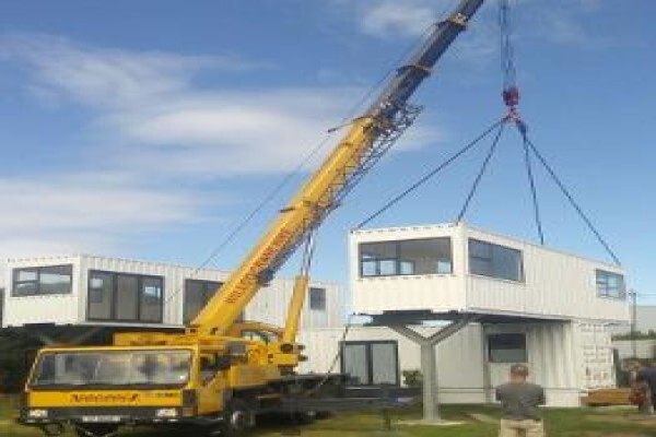 Sidelifter container loaders