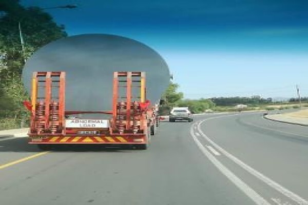 Sidelifter container loaders
