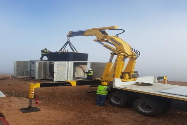 Sidelifter container transport 