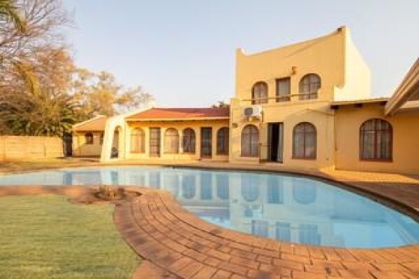 Vartrust Real Estate