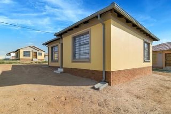 Vartrust Real Estate