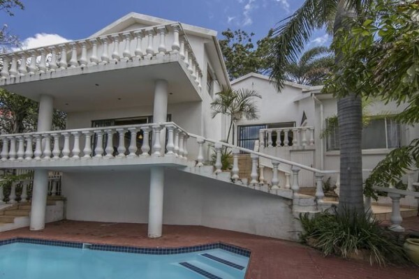 Vartrust Real Estate