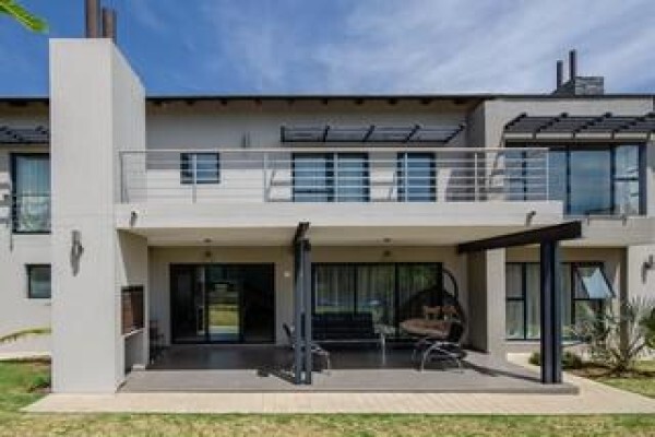 Vartrust Real Estate