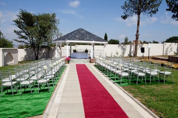 STONES EXCLUSIVE WEDDING AND CONFERENCE CENTRE