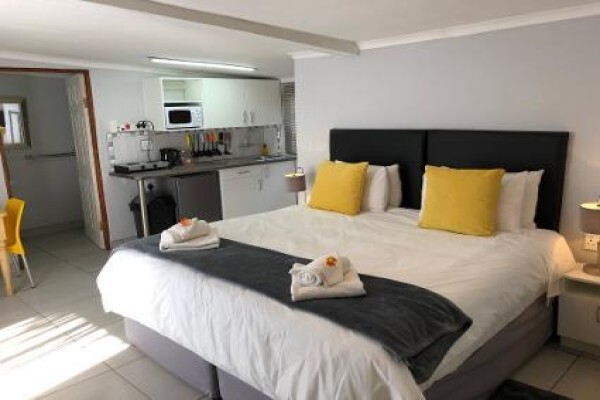 El Roi Guest Lodge