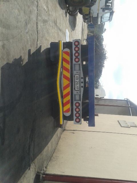 Kumz~Truck&PlantHire