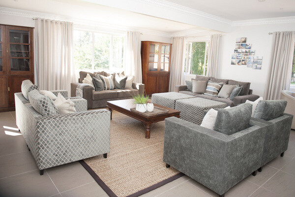 Cresthill Manor
