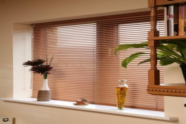 VERTIBLIND cc