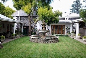Hunters Lodge