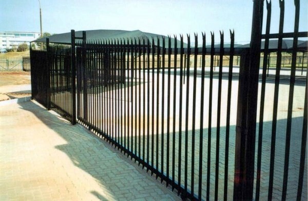 Eagle Carports & Palisades