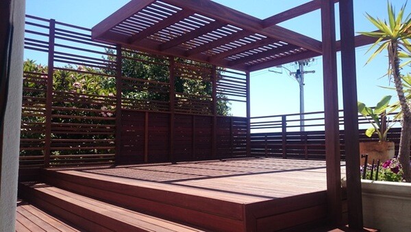 Deckdivine Timber construction