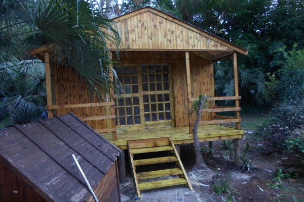 A + M Wendy Houses