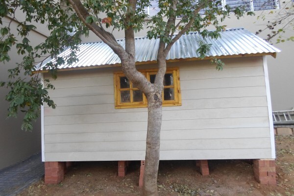 A + M Wendy Houses