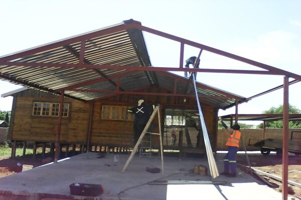 MIDVAAL CARPORTS