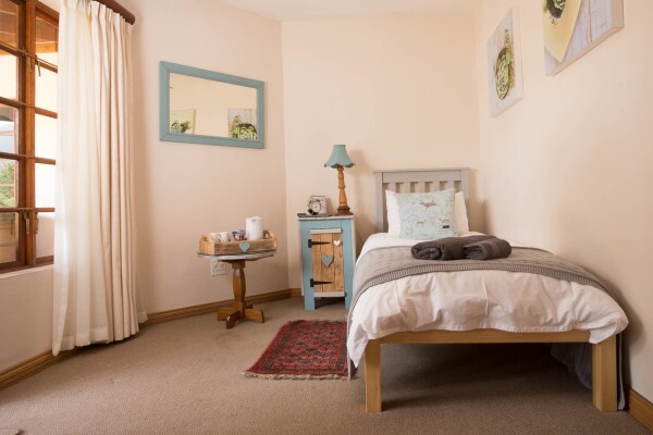 Aan De Bergen Guest House