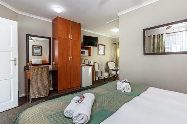 Abalone Guest House