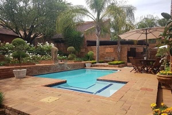 Chateau Vue Guest House
