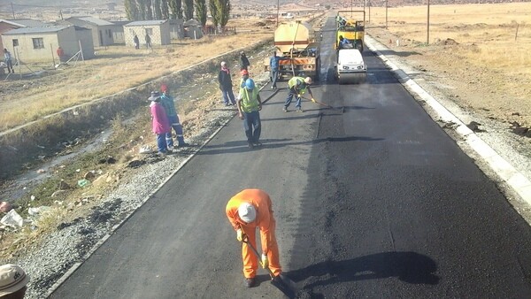 Vaslowave Road Construcation Plant Hire