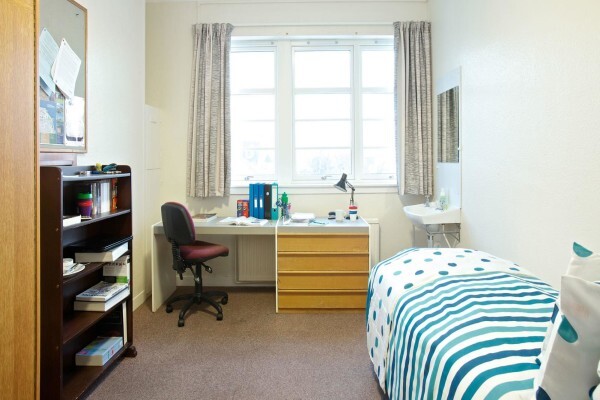 KLAND INTERNATIONAL COLLEGE