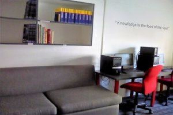 English Plus Academy