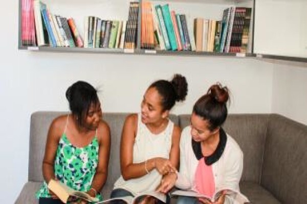 English Plus Academy