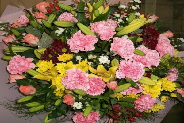 Flora-Glynn Florist