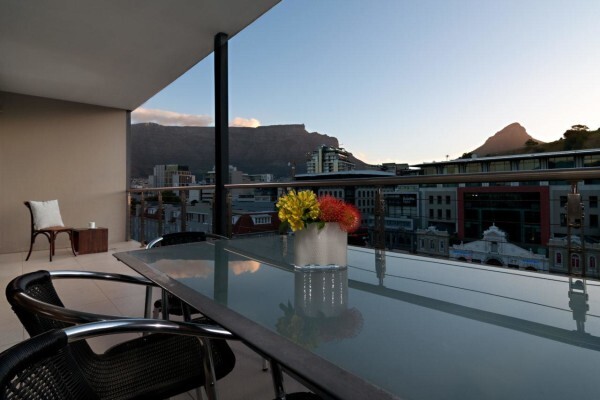 The Rockwell All Suite Hotel & Apartments