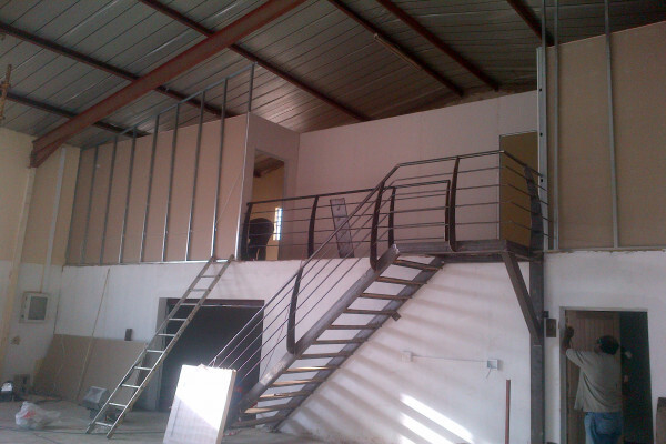 Ceiling partiton
