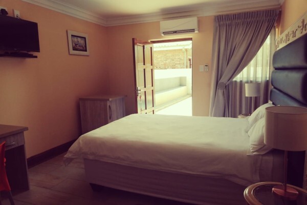 Guest House  116
