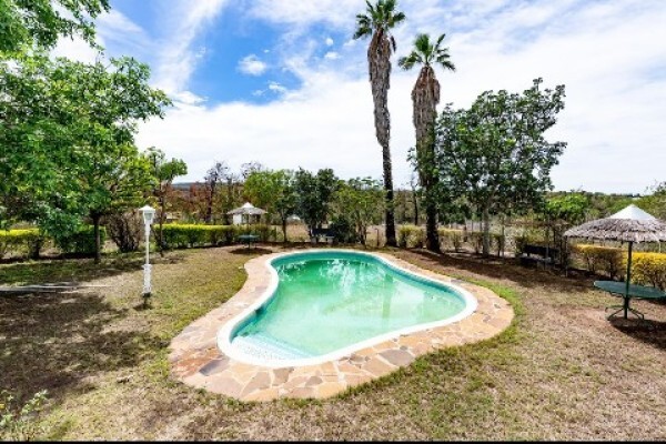 BougainVilla Guest House