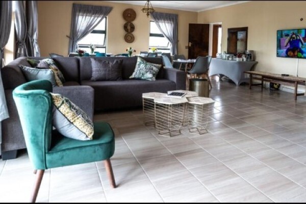 BougainVilla Guest House