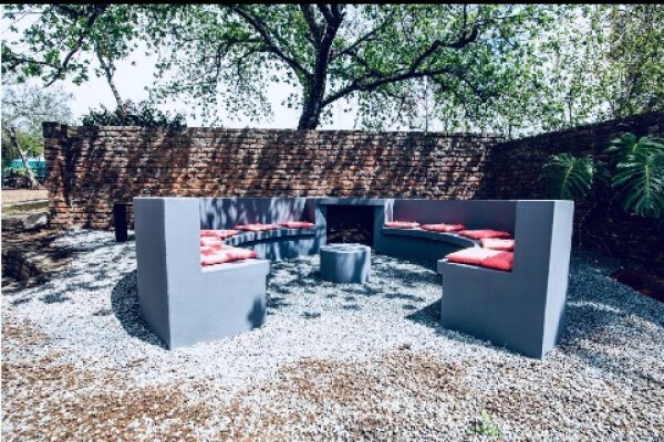 BougainVilla Guest House