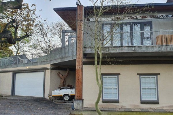 Hennie Bothma Constructions