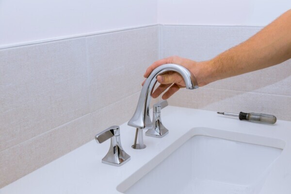 Parow Leak Detection