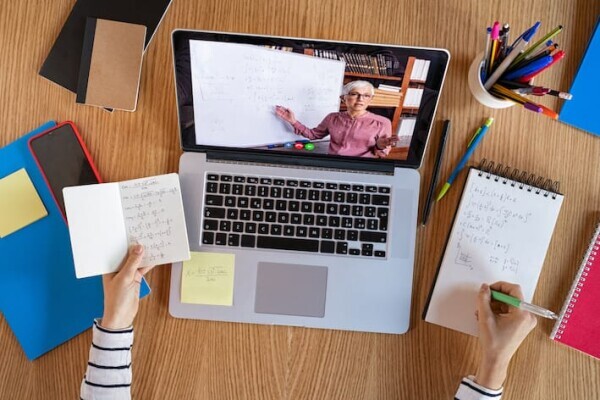 Skolo Online Learning