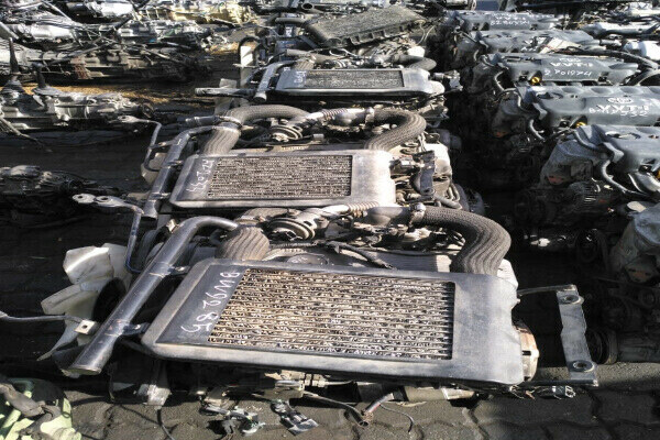 Kawasaki Used Auto Spare Parts Trd LLC
