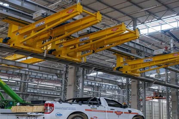 TTT Cranes