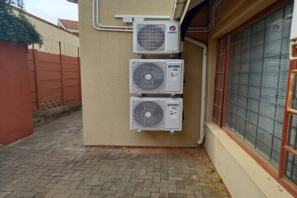 MJ Airconditioning Services