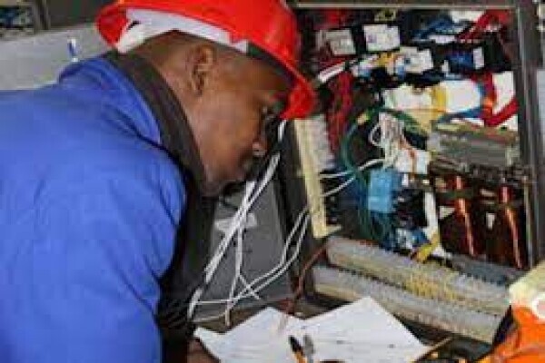Pretoria East Electricians 0716260952 No Call Out Fee