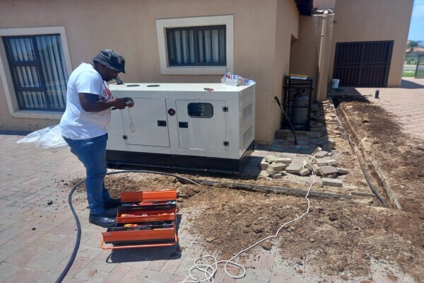 Montana Electricians 0762985983 (NO CALL OUT FEE)