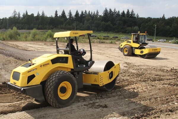 MOBILE CRANE TRAINING INSTITUTE >PLASCOM 0761606532