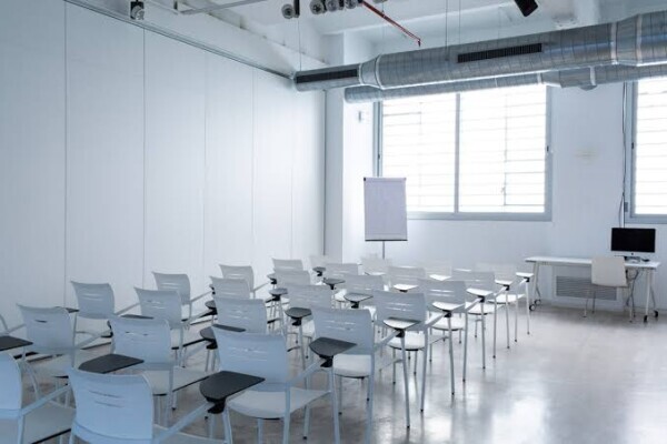 Rainbow Fashion Design School