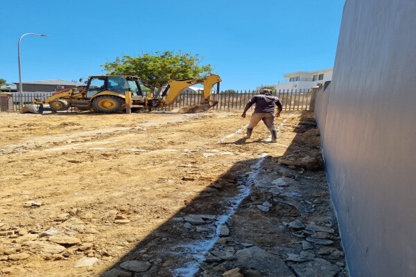 Leukes Builders