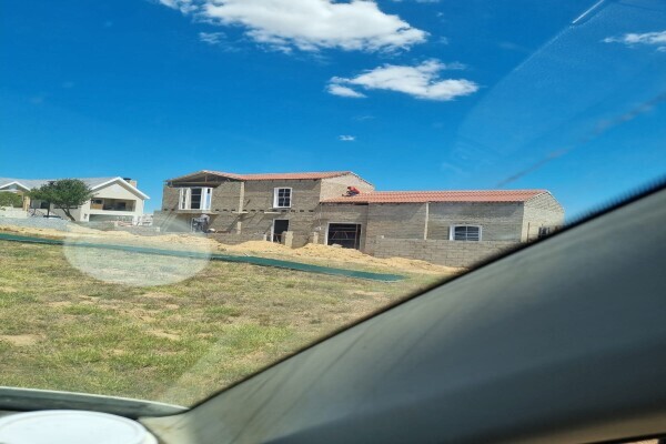 Leukes Builders