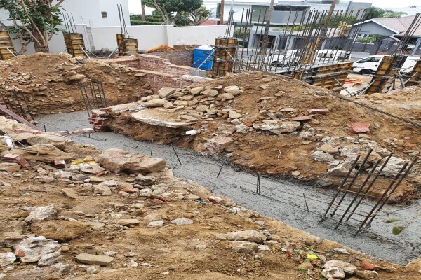 Leukes Builders