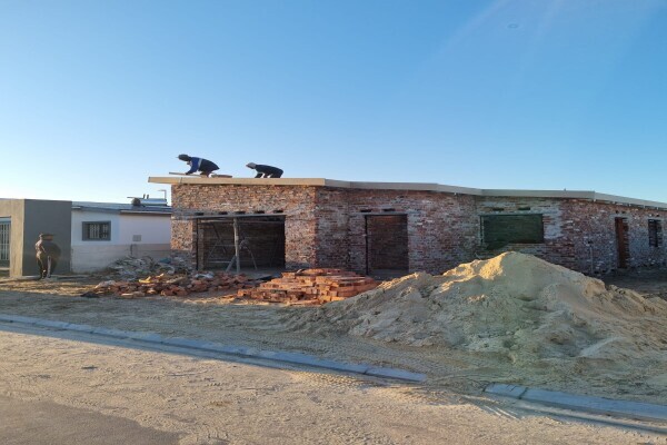 Leukes Builders