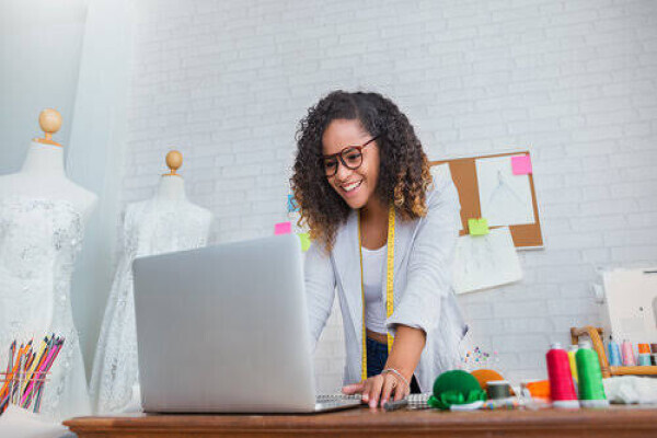 Rainbow Fashion Design School
