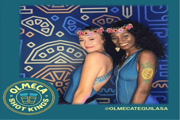 Revolution Photo Booth Hire