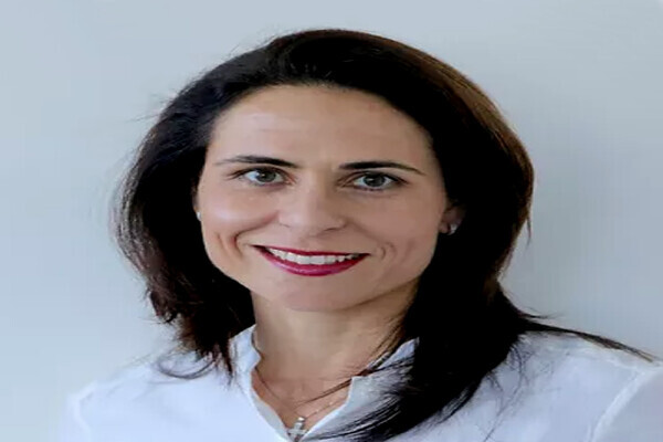 Dr. Marianthy Vayanos Ophthalmologist