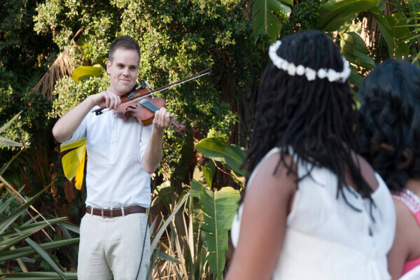 Wedding Violinist - David Delaney